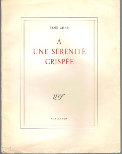 À une sérénité crispée.